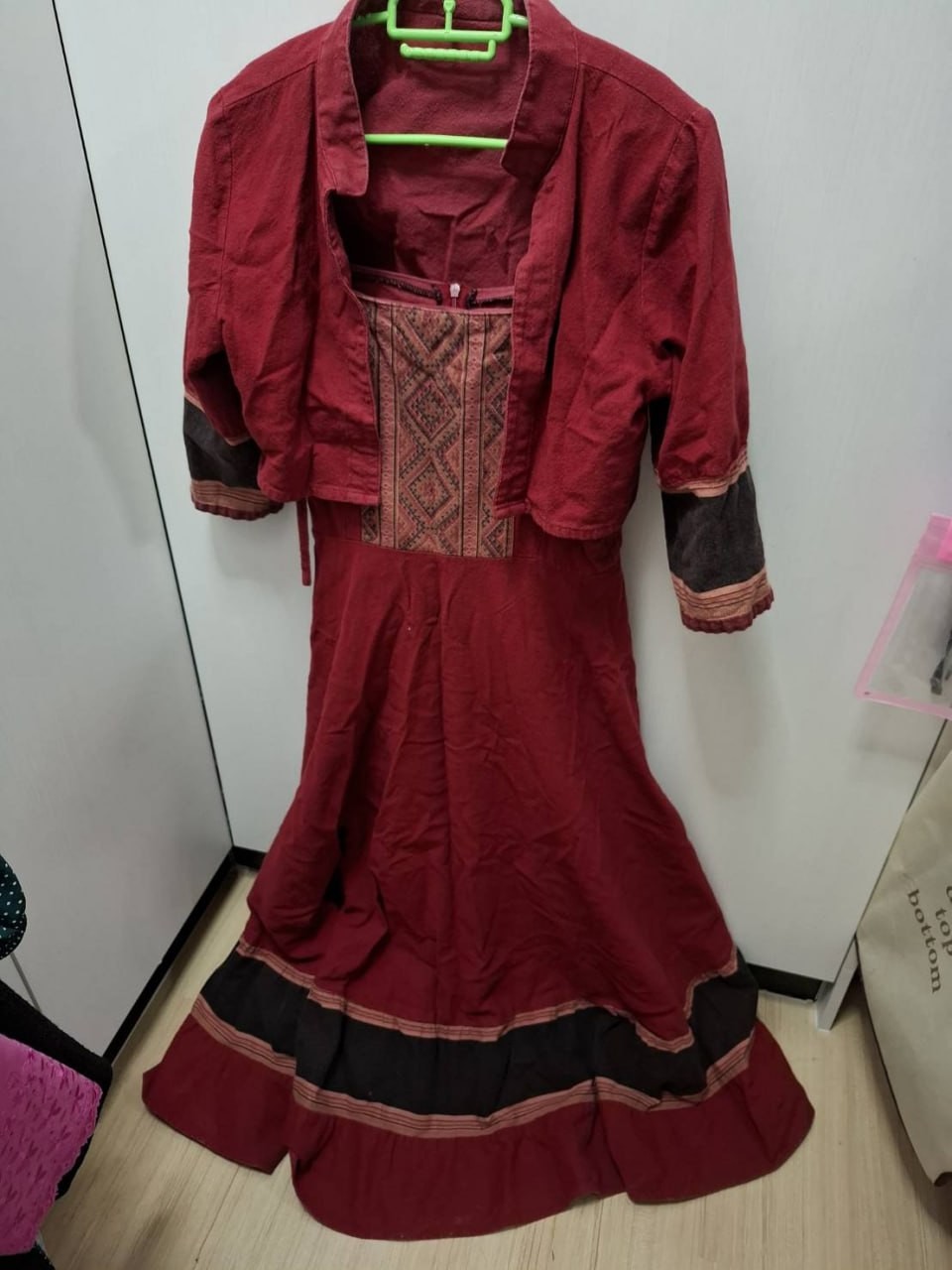 ชมพัชร์สร215-3231