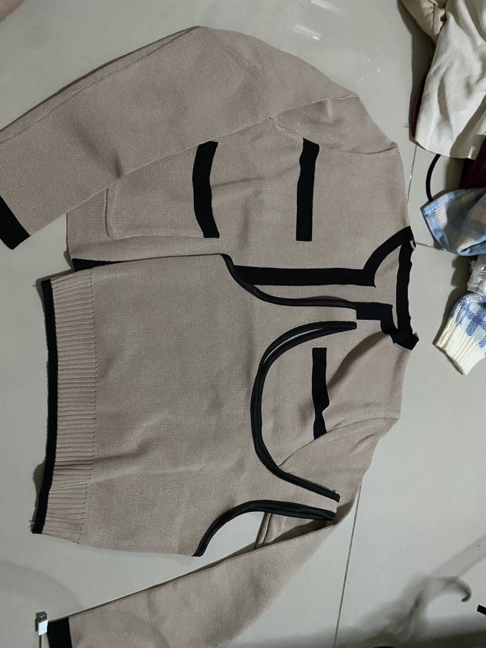 เสื้อผ้า87