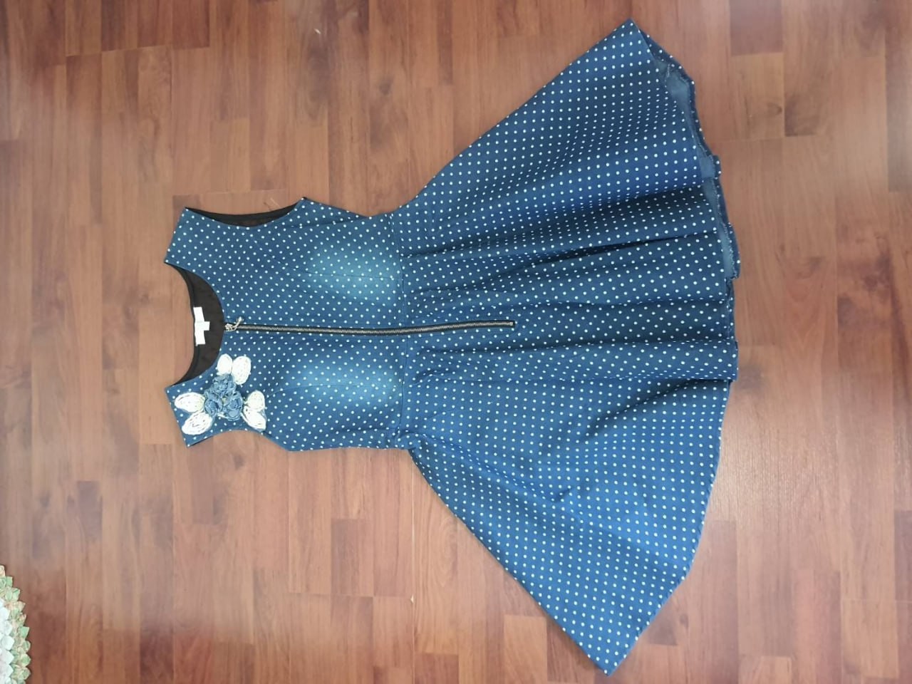 อุลิษา84-999