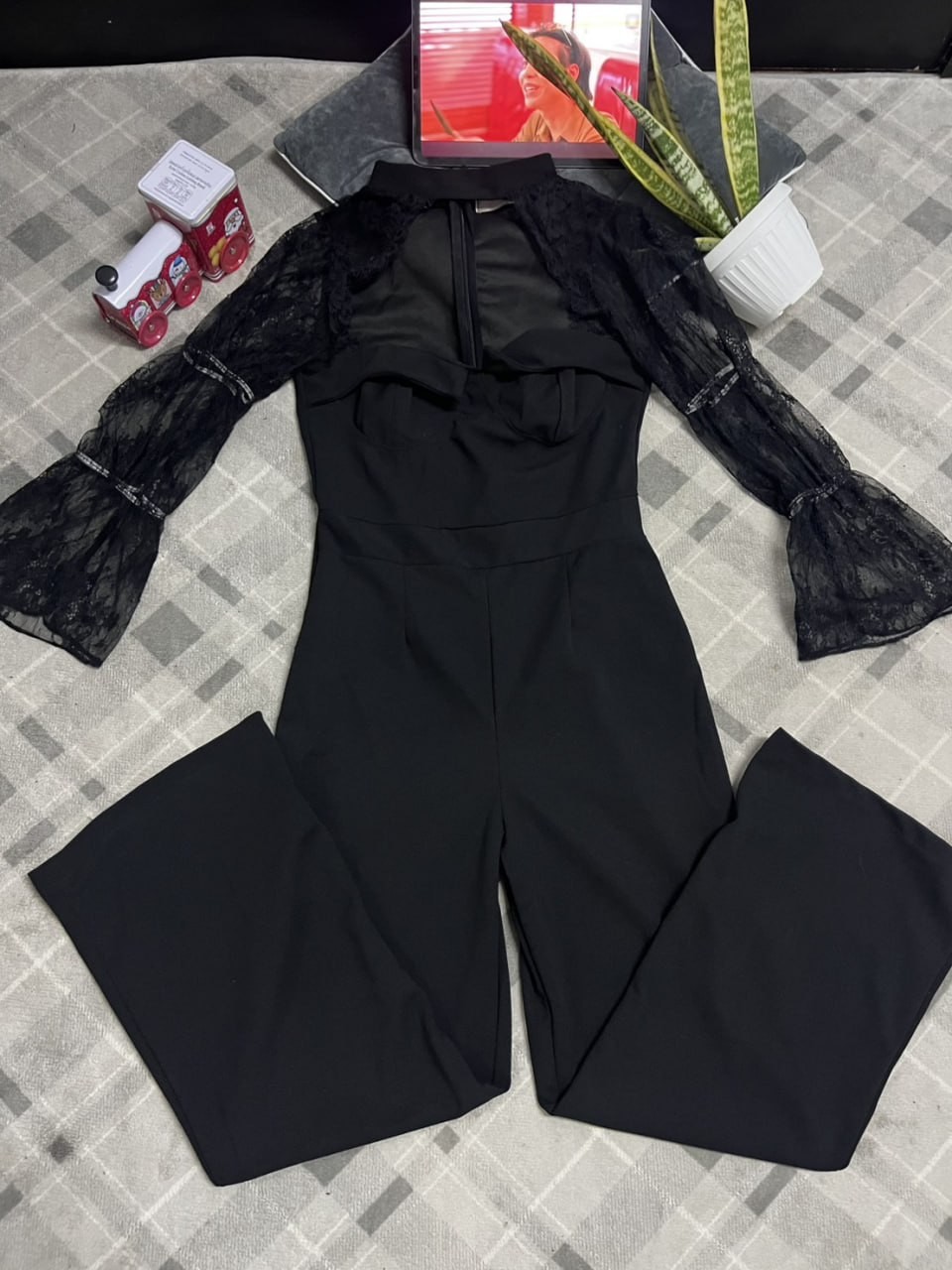 แคทที่ไม่ใช่แมว CC-1147