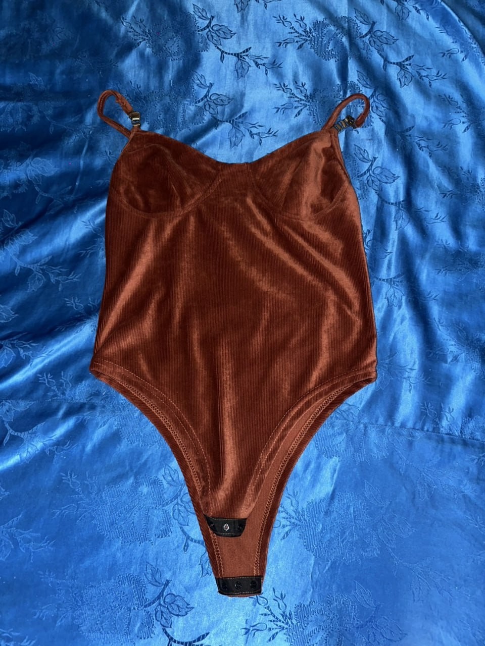 เสื้อผ้าผู้หญิง1001